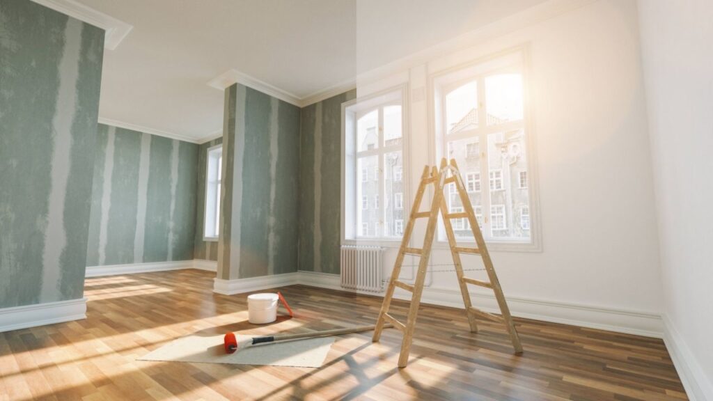 Wie plant man eine Wohnungssanierung Schritt für Schritt